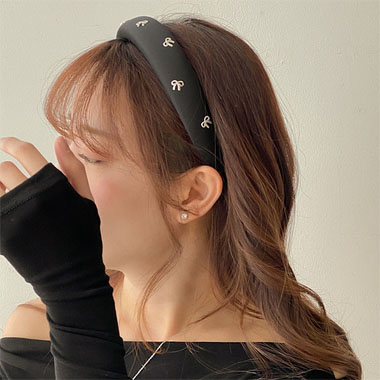 OKBA60452百搭简约黑色宽边甜美高颅顶发箍
标签:发箍发带  几何图形|| 蝴蝶结蝴蝶结 椭圆形