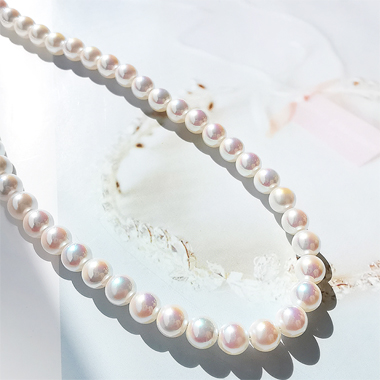 2024韩国饰品图片:OKBA60477时尚简约经典气质水晶珍珠天女粉颈链